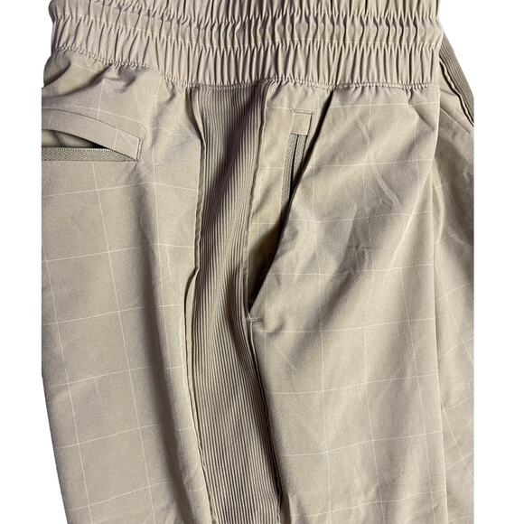 Athleta Brooklyn Textured Jogger in Windowpane Taupe Size 4 - Picture 10 of 11